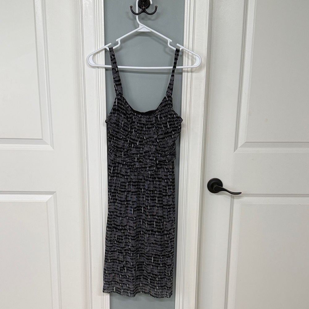 Black and White Patterned Women's Dress